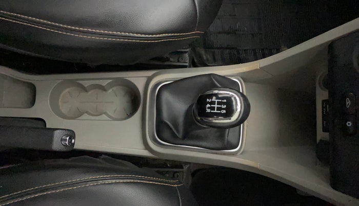 2016 Tata Tiago XZ PETROL, Petrol, Manual, 49,161 km, Gear Lever