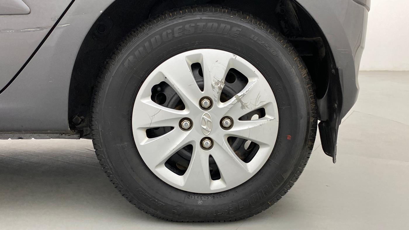 2011 Hyundai i10 SPORTZ 1.2, Petrol, Manual, 23,284 km, Left Rear Wheel