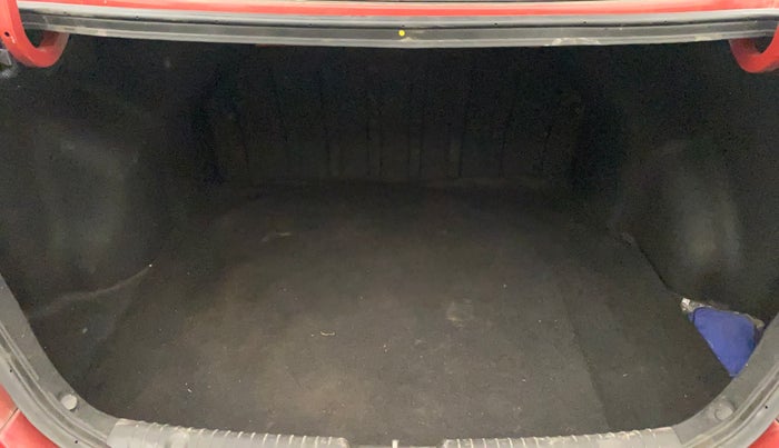 2016 Hyundai Verna 1.6 VTVT SX, Petrol, Manual, 31,268 km, Boot Inside