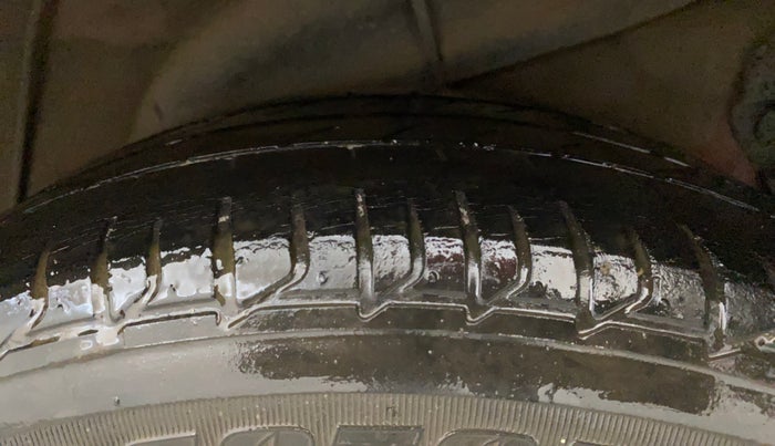 2016 Hyundai Verna 1.6 VTVT SX, Petrol, Manual, 31,268 km, Left Rear Tyre Tread