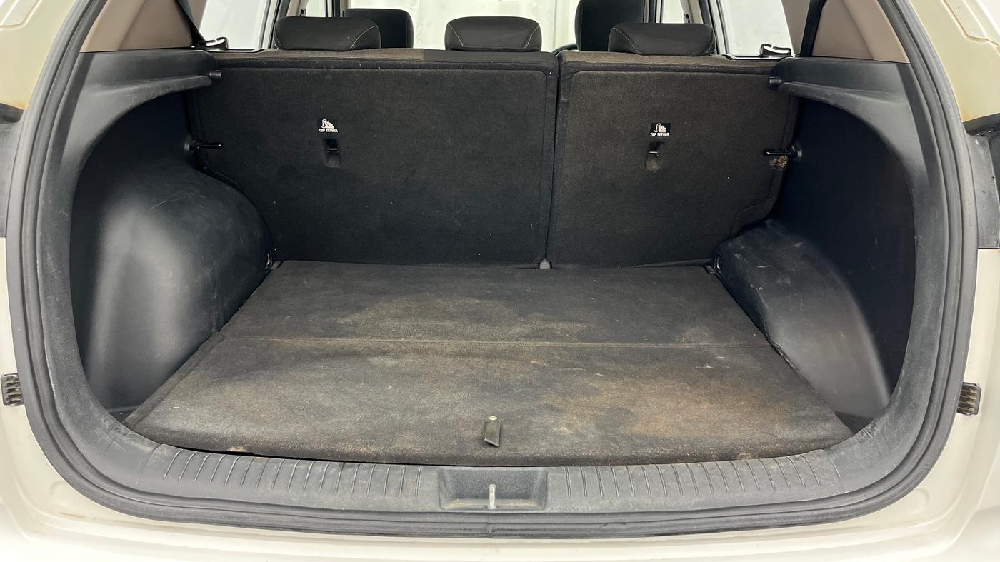 2017 Hyundai Creta SX PLUS AT 1.6 PETROL, Petrol, Automatic, 70,477 km, Boot Inside