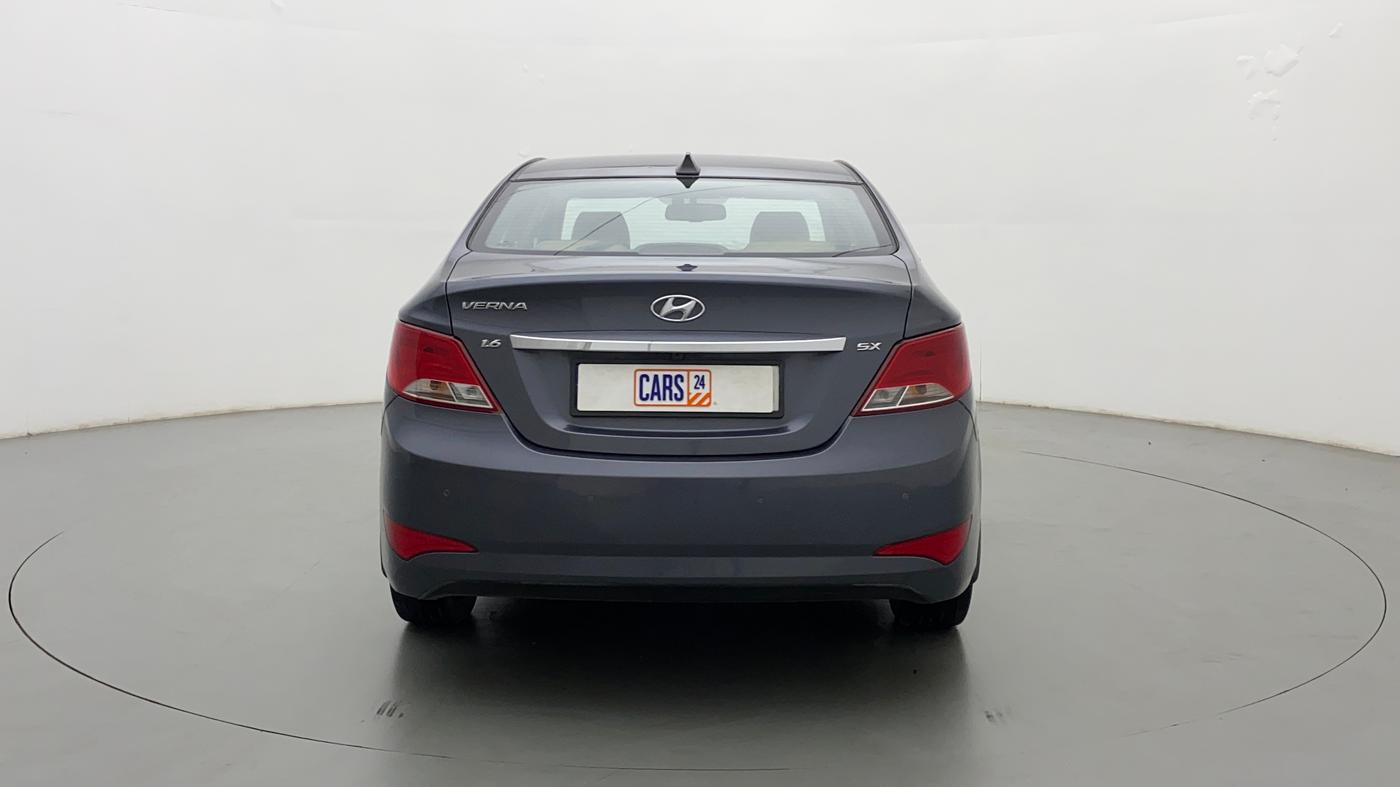 2015 Hyundai Verna FLUIDIC 4S 1.6 VTVT SX, CNG, Manual, 83,081 km, Back/Rear