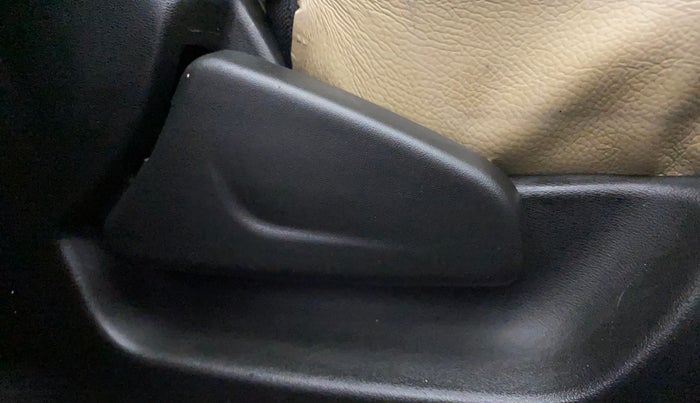 2018 Datsun Redi Go A, Petrol, Manual, 34,374 km, Driver Side Adjustment Panel