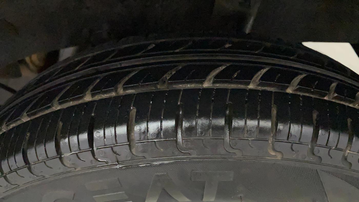 2018 Datsun Redi Go A, Petrol, Manual, 34,382 km, Left Rear Tyre Tread