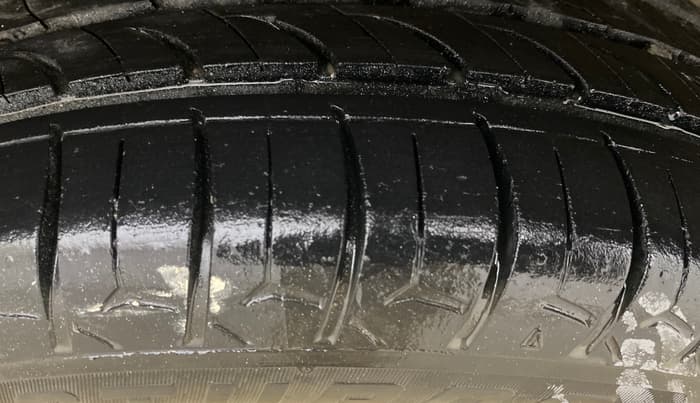 2016 Tata Nano TWIST XTA, Petrol, Automatic, 25,575 km, Left Rear Tyre Tread