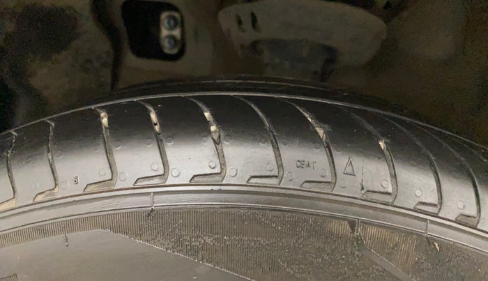 2023 Hyundai EXTER SX(O) CONNECT 1.2 AMT, Petrol, Automatic, 7,638 km, Left Front Tyre Tread