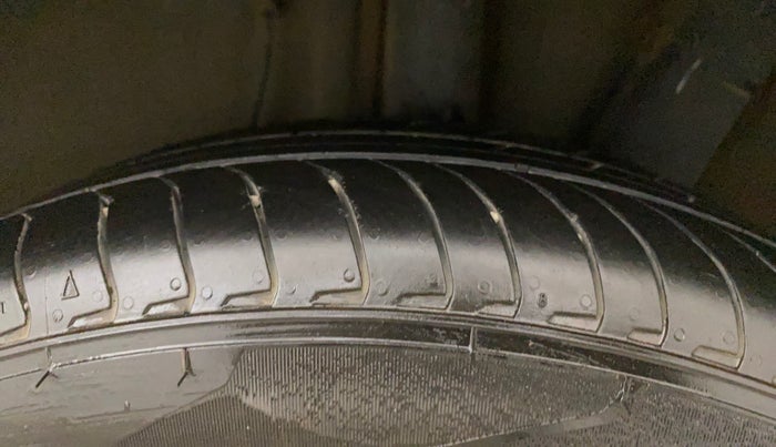 2023 Hyundai EXTER SX(O) CONNECT 1.2 AMT, Petrol, Automatic, 7,638 km, Left Rear Tyre Tread