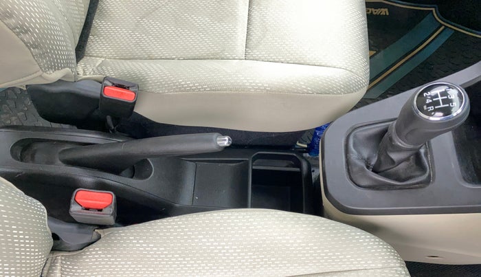 2019 Maruti New Wagon-R VXI 1.0, Petrol, Manual, 26,536 km, Gear Lever