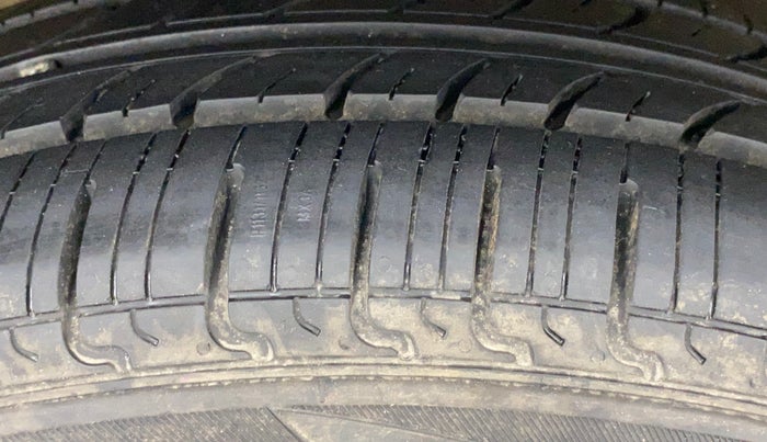 2019 Maruti New Wagon-R VXI 1.0, Petrol, Manual, 26,536 km, Right Rear Tyre Tread