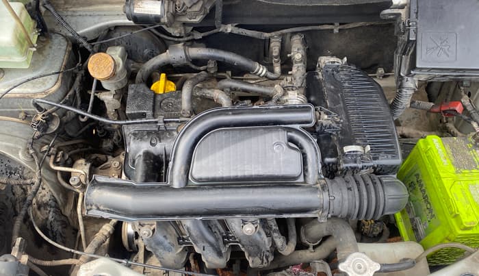 2018 Renault Kwid RXT 1.0 AMT, Petrol, Automatic, 52,646 km, Engine View