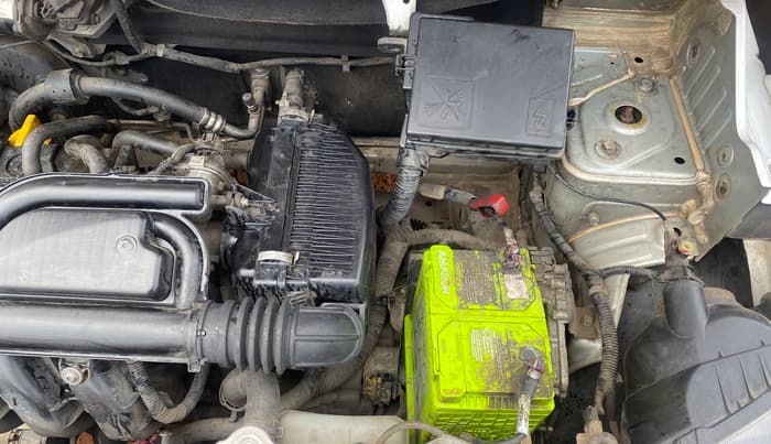 2018 Renault Kwid RXT 1.0 AMT, Petrol, Automatic, 52,646 km, Engine View - Left
