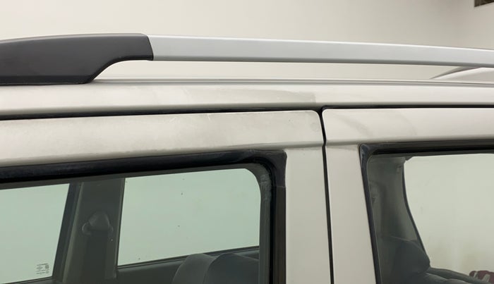 2011 Maruti Wagon R 1.0 VXI, Petrol, Manual, 64,895 km, Left B pillar - Paint is slightly faded