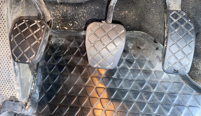 2018 Volkswagen Polo HIGHLINE PLUS 1.0 16 ALLOY, Petrol, Manual, 72,381 km, Pedals