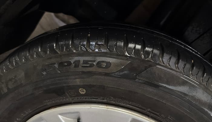 2018 Maruti Dzire LXI, Petrol, Manual, 21,573 km, Right Rear Tyre Tread