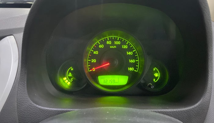 2017 Hyundai Eon ERA +, Petrol, Manual, 32,147 km, Odometer Image