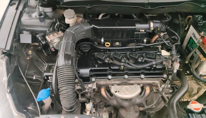 2022 Maruti Ciaz DELTA 1.5 SHVS MT PETROL, Petrol, Manual, 26,728 km, Engine View - Right