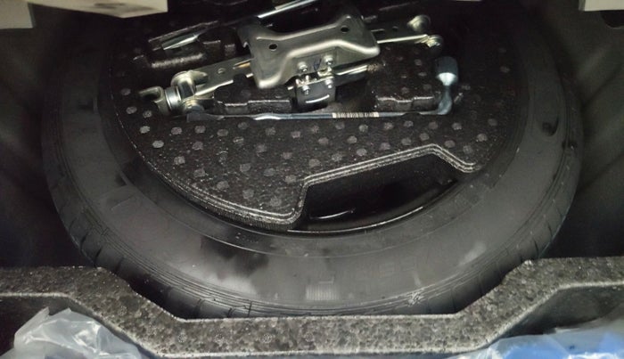 2022 Maruti Ciaz DELTA 1.5 SHVS MT PETROL, Petrol, Manual, 26,728 km, Spare Tyre