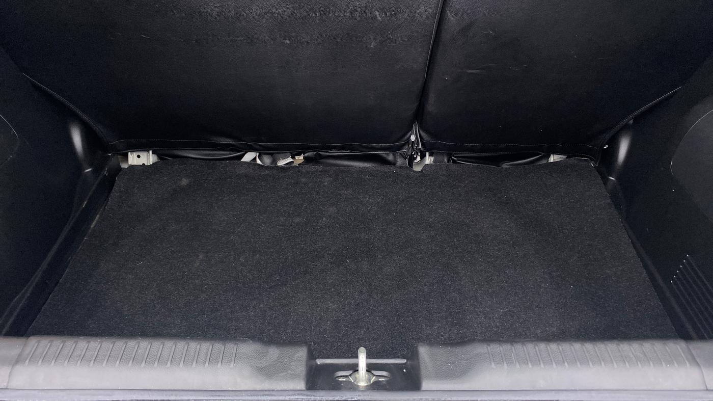 2020 Maruti Swift ZXI + AMT, Petrol, Automatic, 21,230 km, Boot Inside