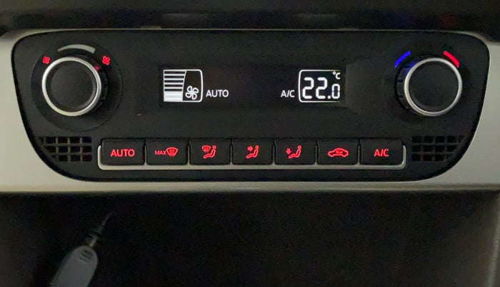 2015 Volkswagen Vento HIGHLINE TDI AT, Diesel, Automatic, 60,597 km, Automatic Climate Control