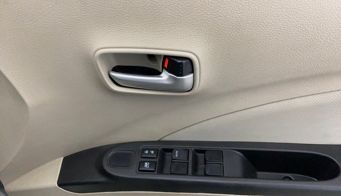2019 Maruti Celerio VXI, Petrol, Manual, 23,755 km, Driver Side Door Panels Control