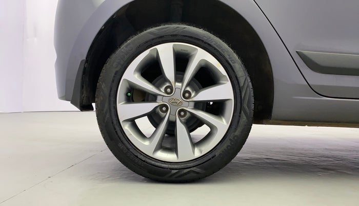 2016 Hyundai Elite i20 ASTA 1.2, Petrol, Manual, 42,973 km, Right Rear Wheel