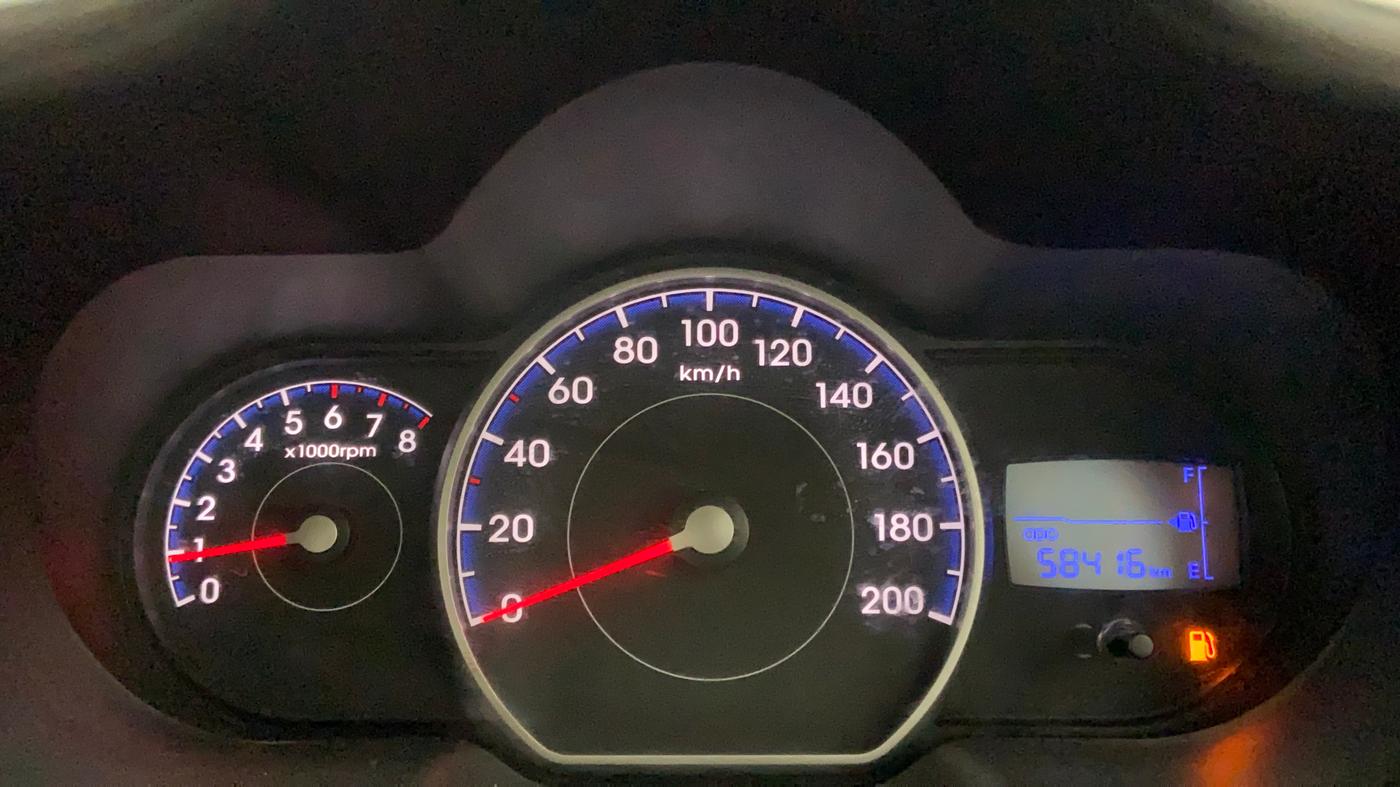 2016 Hyundai i10 SPORTZ 1.1, Petrol, Manual, 58,416 km, Odometer Image