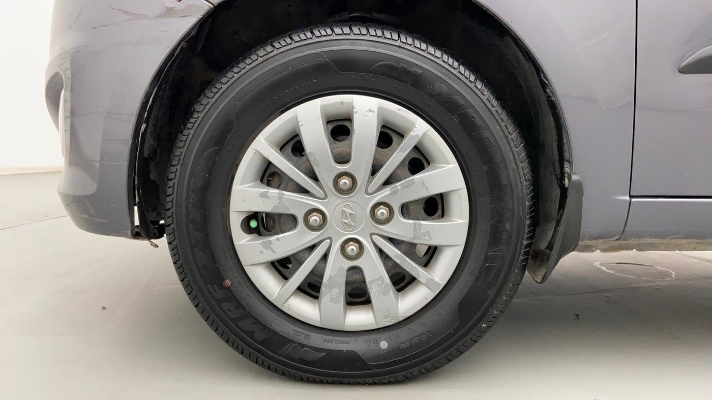2016 Hyundai i10 SPORTZ 1.1, Petrol, Manual, 58,416 km, Left Front Wheel