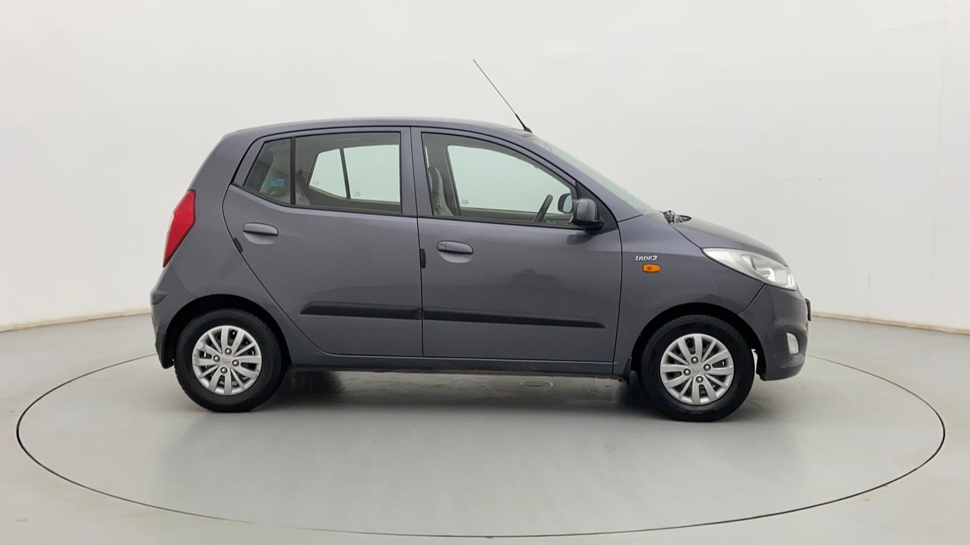 2016 Hyundai i10 SPORTZ 1.1, Petrol, Manual, 58,416 km, Right Side View