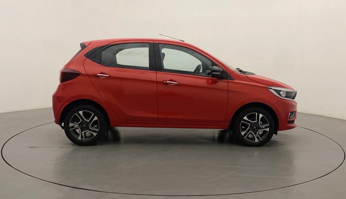 2022 Tata Tiago XZA PLUS PETROL, Petrol, Automatic, 5,579 km, Right Side