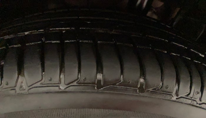 2022 Tata Tiago XZA PLUS PETROL, Petrol, Automatic, 5,579 km, Right Rear Tyre Tread
