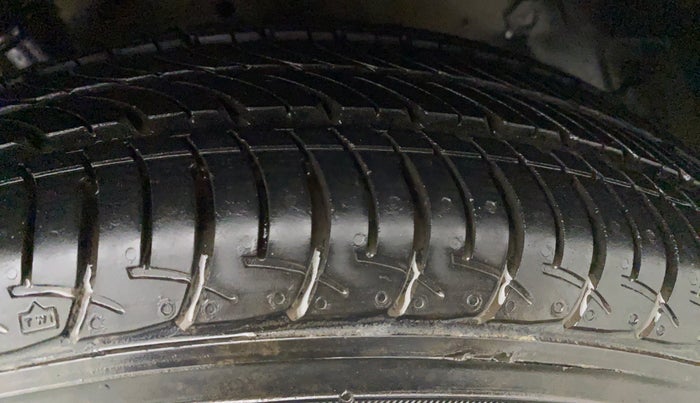 2017 Maruti Celerio VXI, Petrol, Manual, 12,190 km, Left Front Tyre Tread