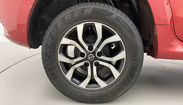 2017 Nissan Terrano XV PREMIUM D, Diesel, Manual, 58,635 km, Right Rear Wheel