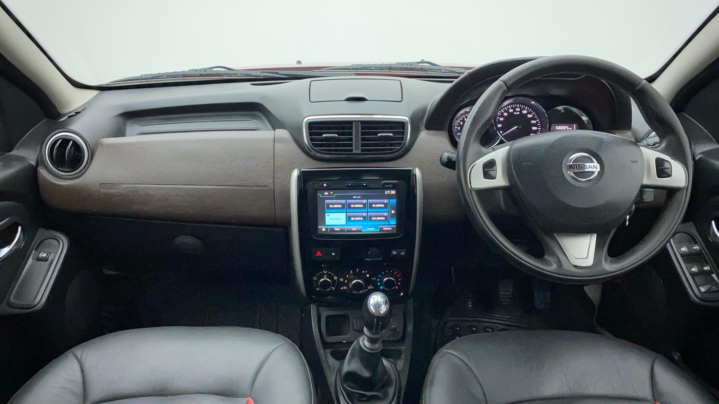 2017 Nissan Terrano XV PREMIUM D, Diesel, Manual, 58,635 km, Dashboard