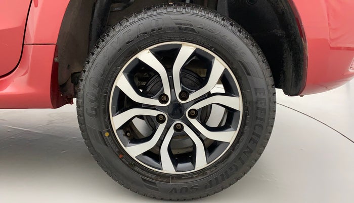 2017 Nissan Terrano XV PREMIUM D, Diesel, Manual, 58,635 km, Left Rear Wheel