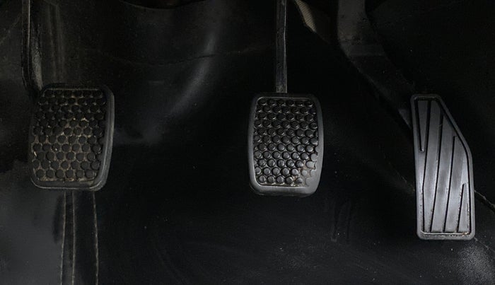 2019 Maruti Alto LXI CNG, CNG, Manual, 46,407 km, Pedals