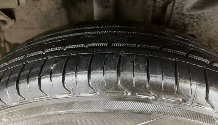 2017 Tata Tiago XZ PETROL, Petrol, Manual, 48,692 km, Right Rear Tyre Tread