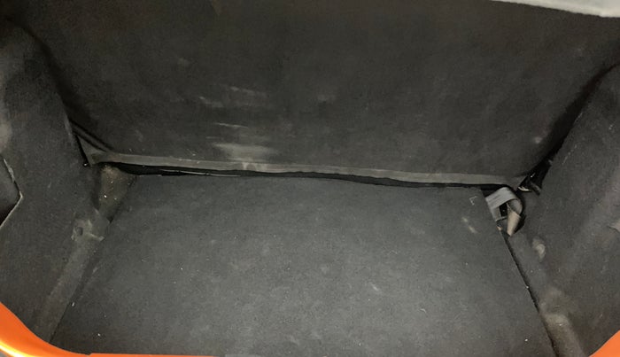 2017 Tata Tiago XZ PETROL, Petrol, Manual, 48,692 km, Boot Inside