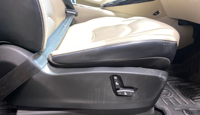 2021 MG HECTOR SHARP 1.5 PETROL CVT, Petrol, Automatic, 83,570 km, Driver Side Adjustment Panel