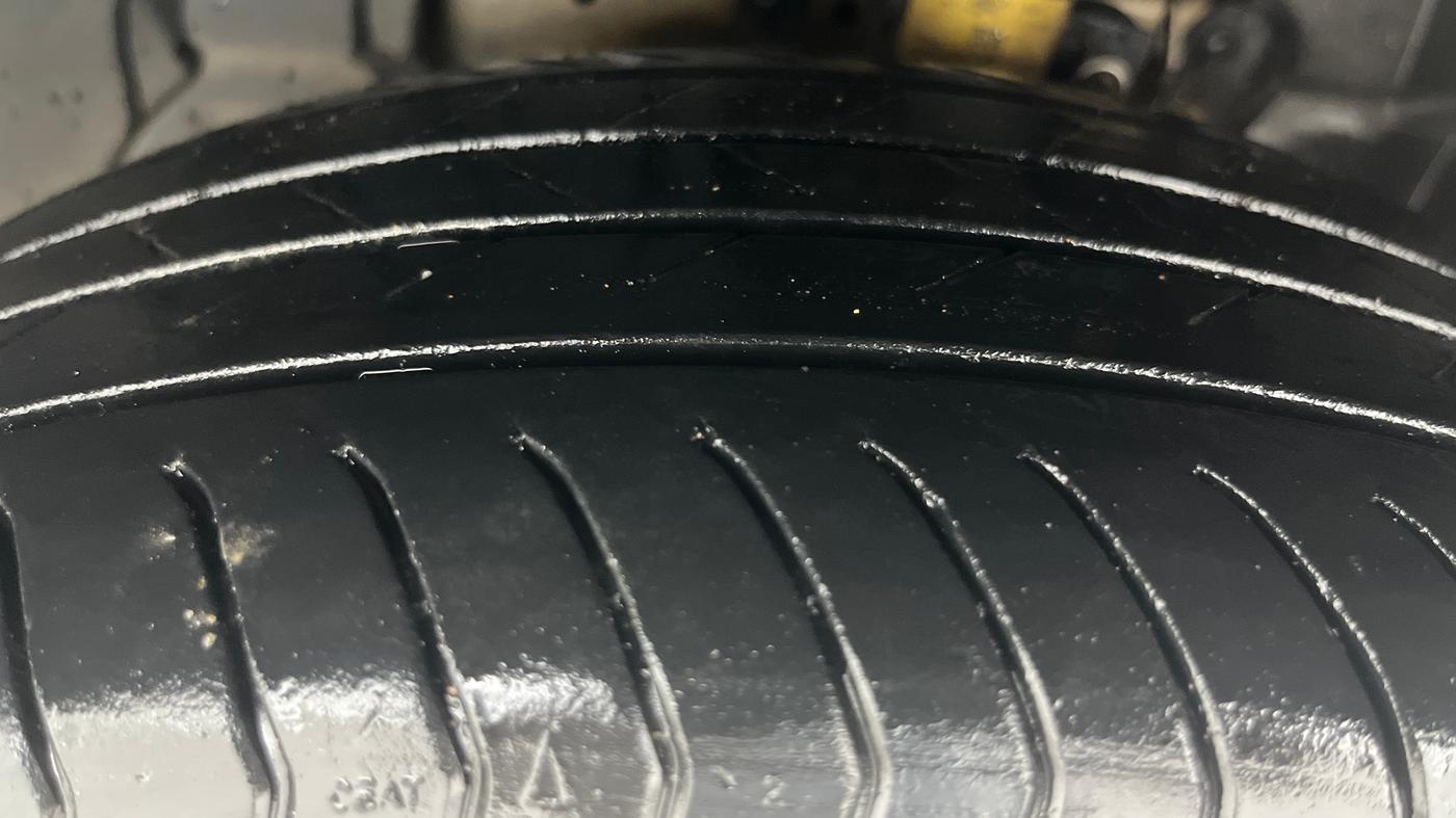 2019 Ford Ecosport TITANIUM 1.5L DIESEL, Diesel, Manual, 83,698 km, Left Front Tyre Tread
