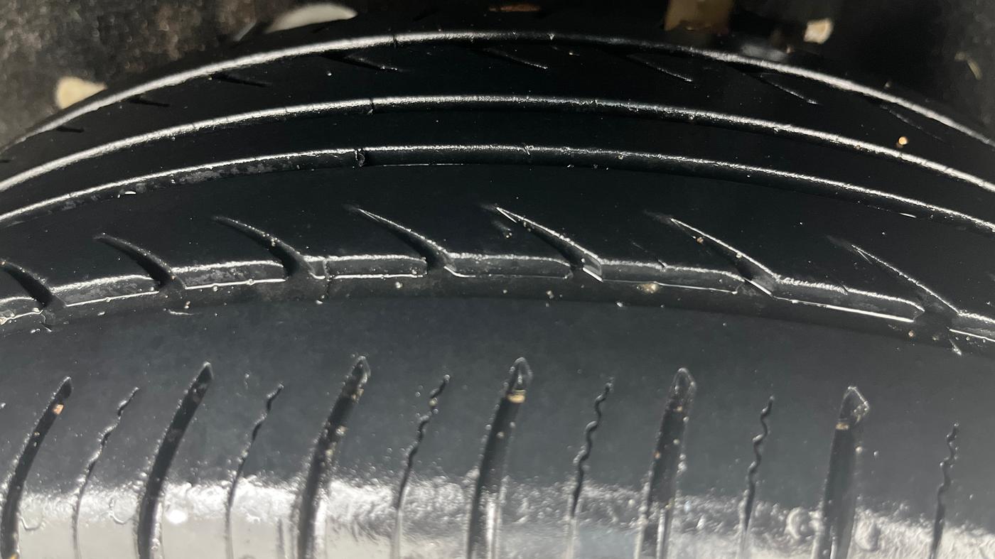 2019 Ford Ecosport TITANIUM 1.5L DIESEL, Diesel, Manual, 83,698 km, Left Rear Tyre Tread