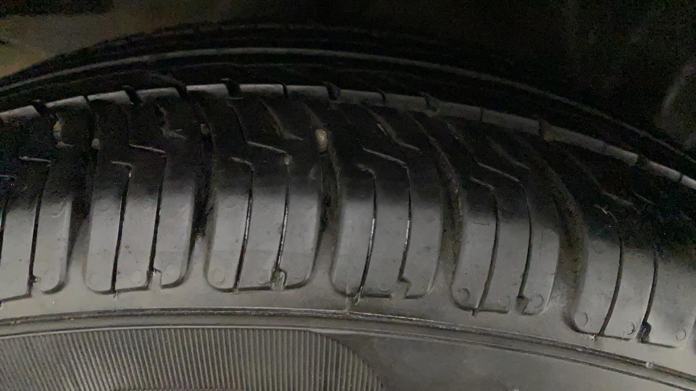 2013 Honda Amaze 1.2L I-VTEC S, Petrol, Manual, 88,948 km, Right Rear Tyre Tread