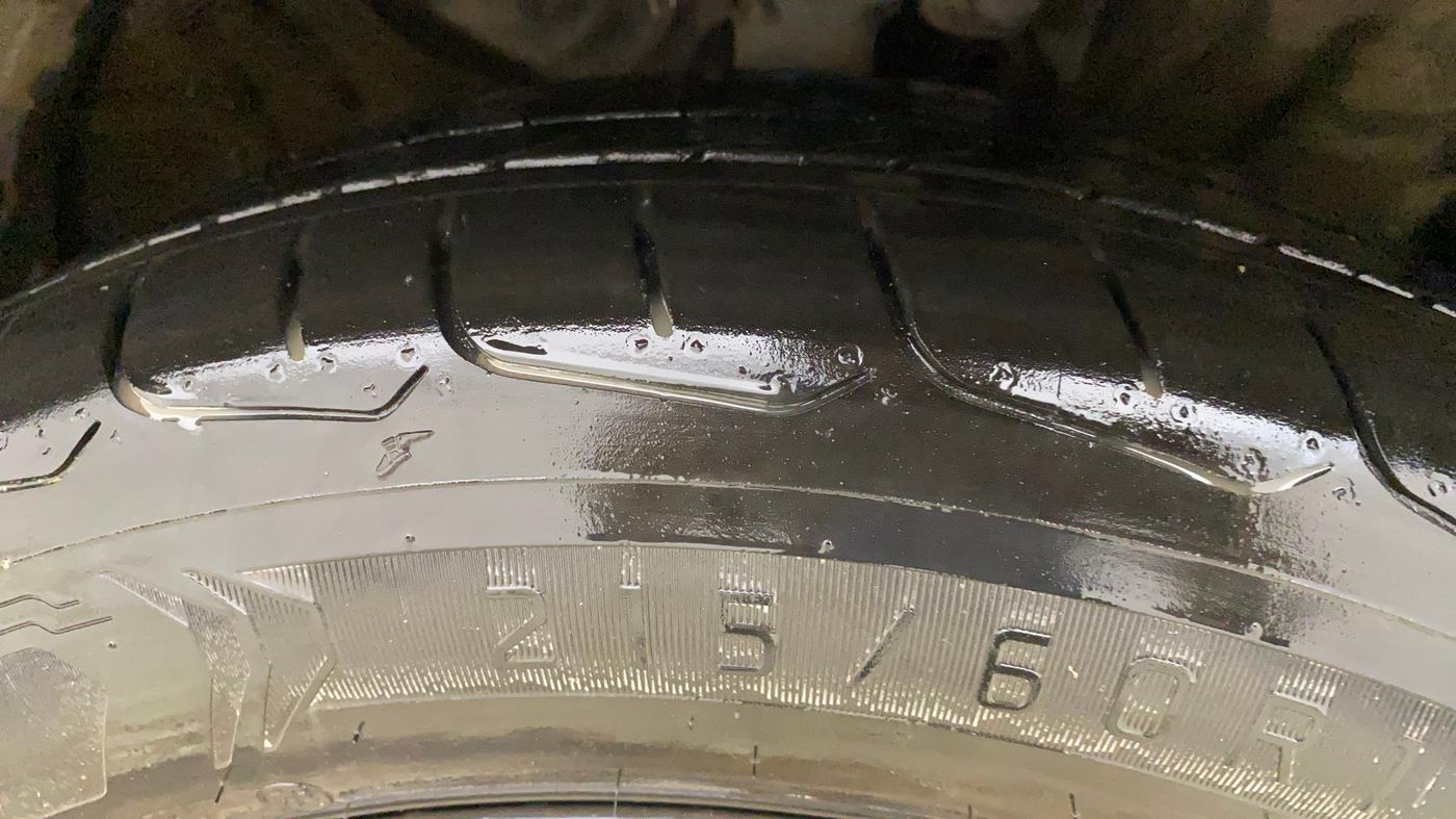 2019 KIA SELTOS GTX PLUS DCT 1.4 PETROL, Petrol, Automatic, 78,816 km, Right Front Tyre Tread