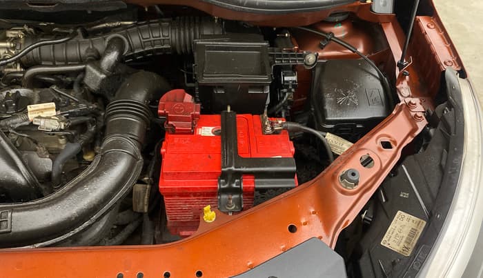2019 Renault Captur PLATINE PETROL DUAL TONE, Petrol, Manual, 24,818 km, Engine View - Left