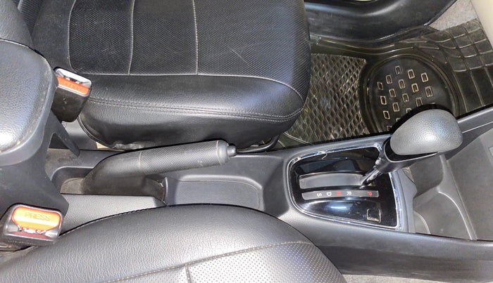 2019 Honda Amaze 1.2L I-VTEC VX CVT, Petrol, Automatic, 33,516 km, Gear Lever