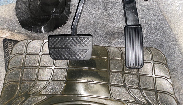 2019 Honda Amaze 1.2L I-VTEC VX CVT, Petrol, Automatic, 33,516 km, Pedals