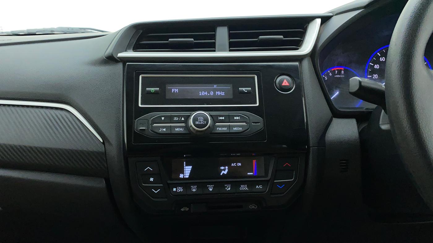 2018 Honda Brio 1.2 S (O) MT IVTEC, Petrol, Manual, 13,972 km, Air Conditioner