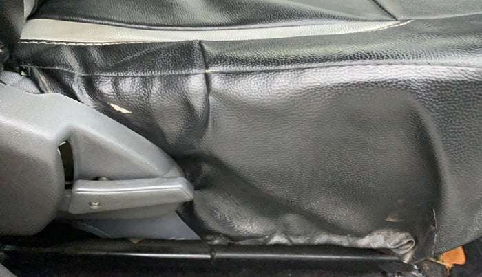 2013 Maruti Alto 800 LXI, Petrol, Manual, 10,142 km, Driver Side Adjustment Panel