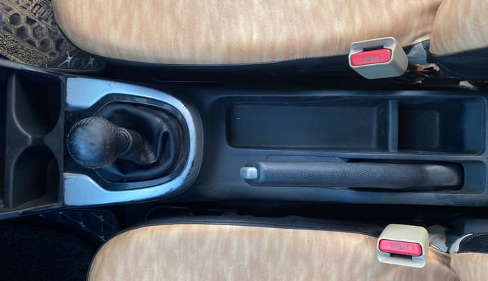 2018 Honda Jazz 1.5L I-DTEC V, Diesel, Manual, 75,462 km, Gear Lever