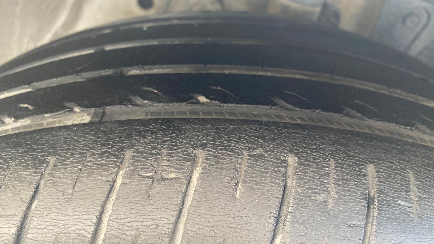 2018 Honda Jazz 1.5L I-DTEC V, Diesel, Manual, 75,520 km, Right Front Tyre Tread