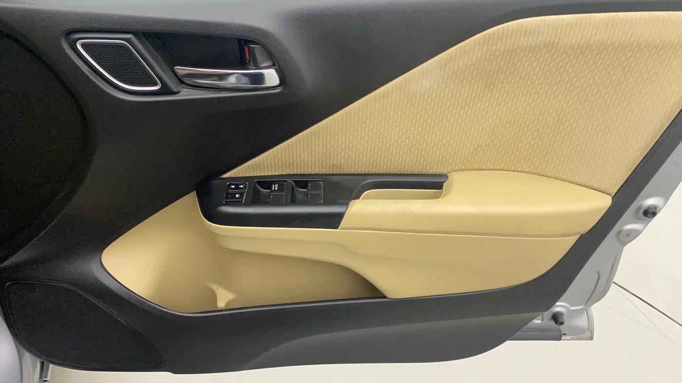 2019 Honda City 1.5L I-VTEC VX, Petrol, Manual, 23,211 km, Driver Side Door Panels Control